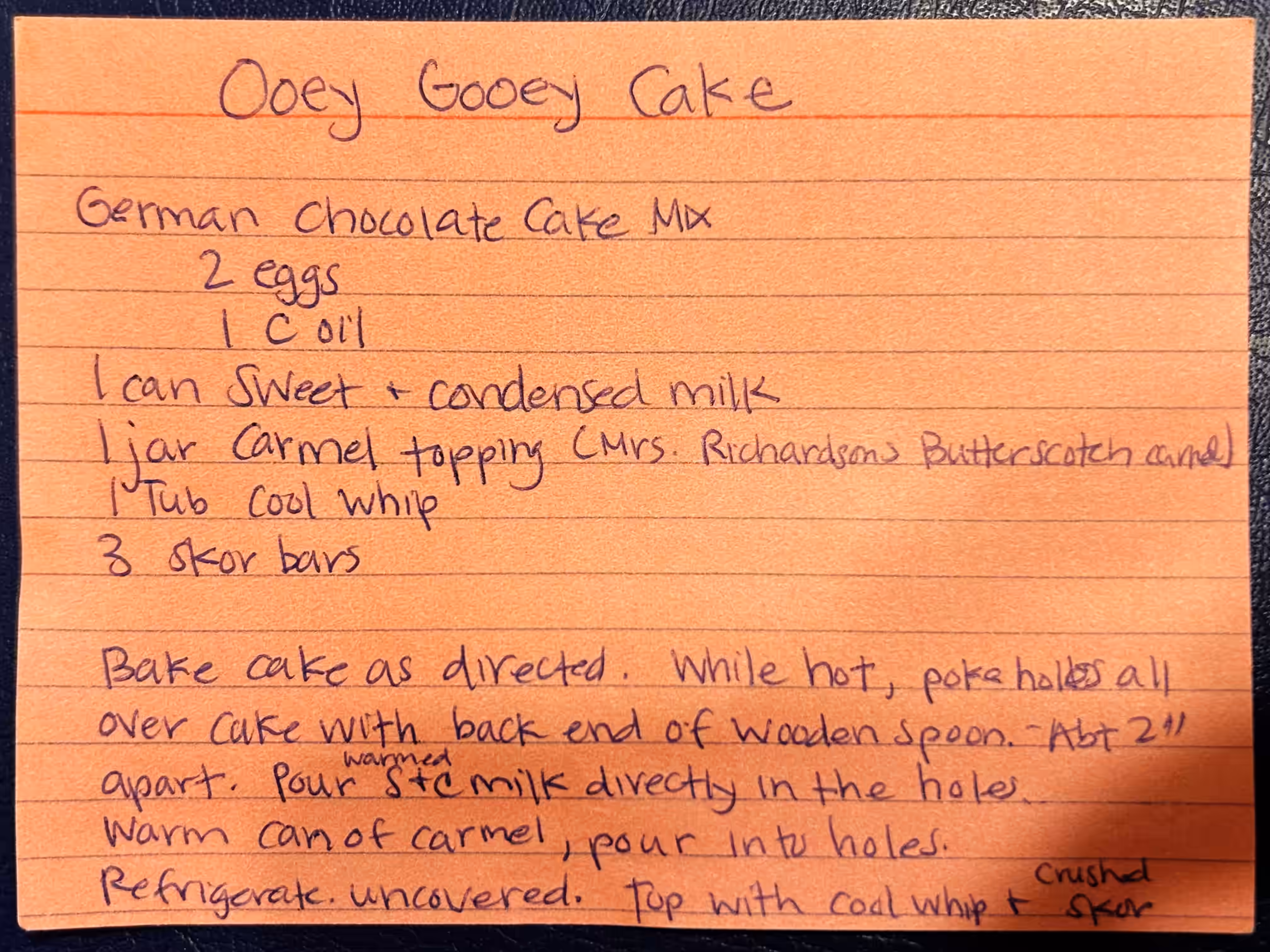 Ooey gooey cake recipe, handwritten on an index card